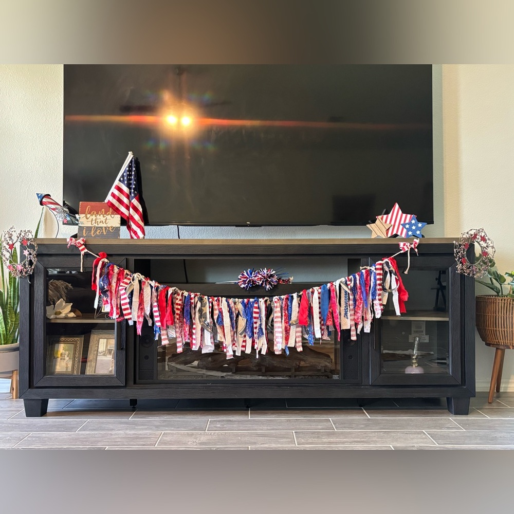NWT 4th of July or Memorial Day Fabric Garland 🇺🇸